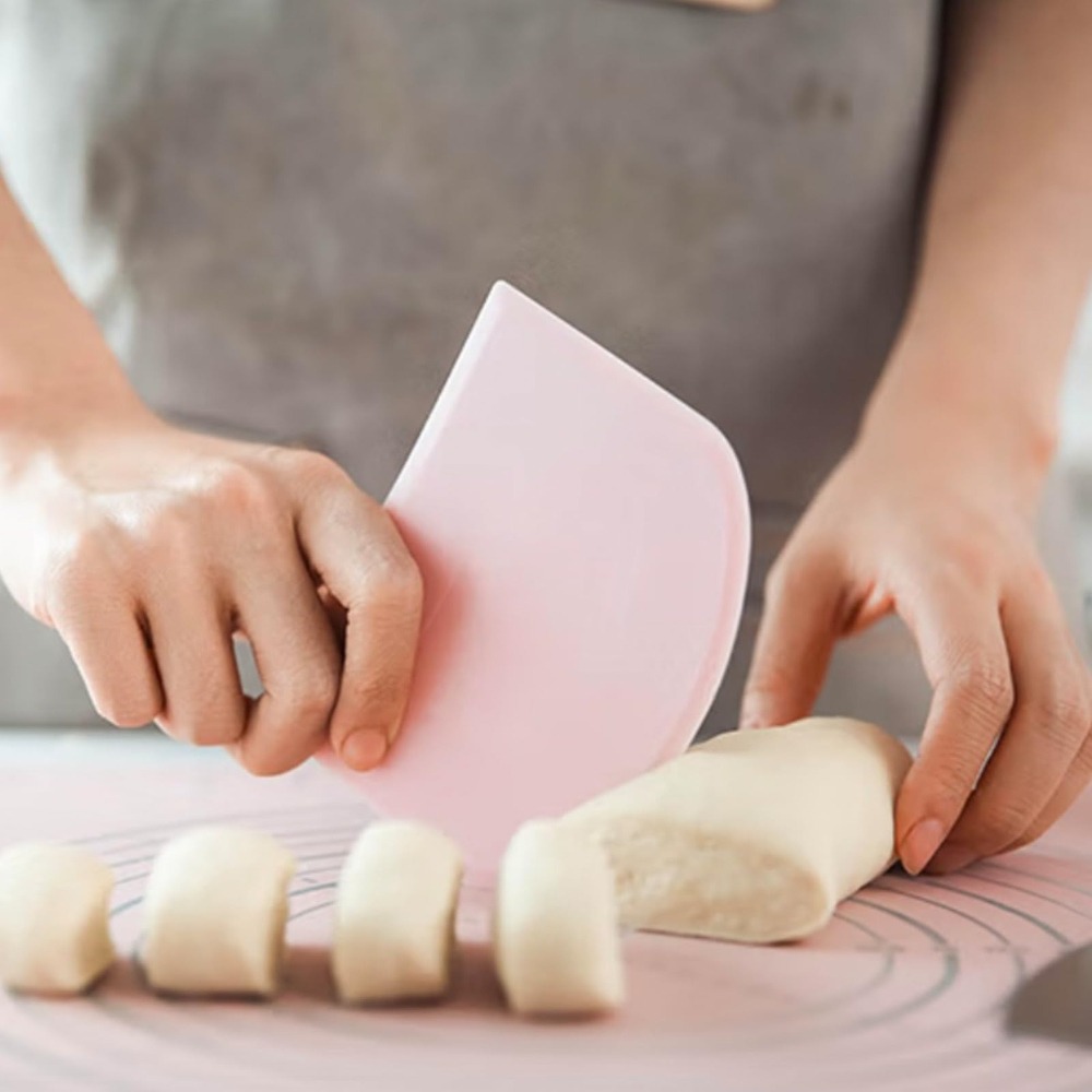 Plastikowe, elastyczne skrobak – Bench Scraper Dough recenzja i cena