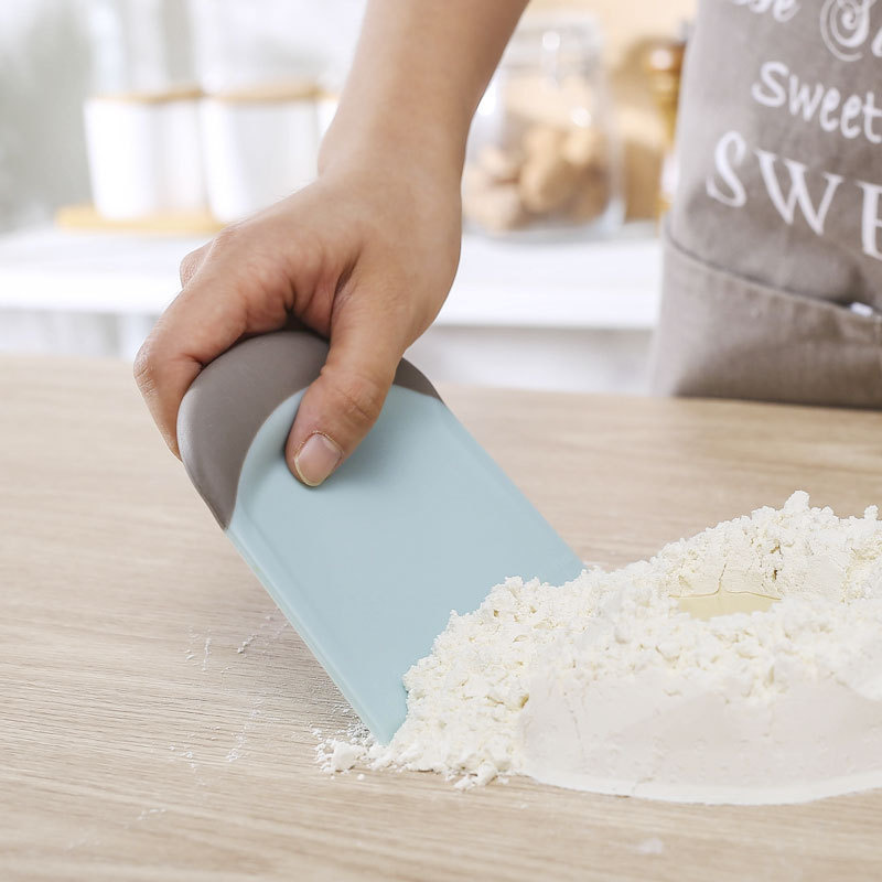 Skrobak do ciasta Skrobak do m – Bench Scraper Dough recenzja i cena