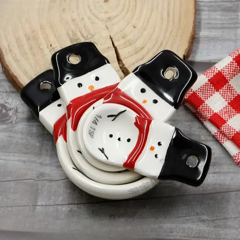 4 szt. Świąteczny zestaw łyżek – Kitchen Baking Bowls recenzja i cena
