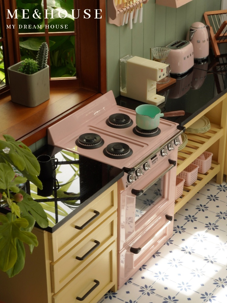 1:6 domek dla lalek Mini Model – Kitchen Queen recenzja i cena